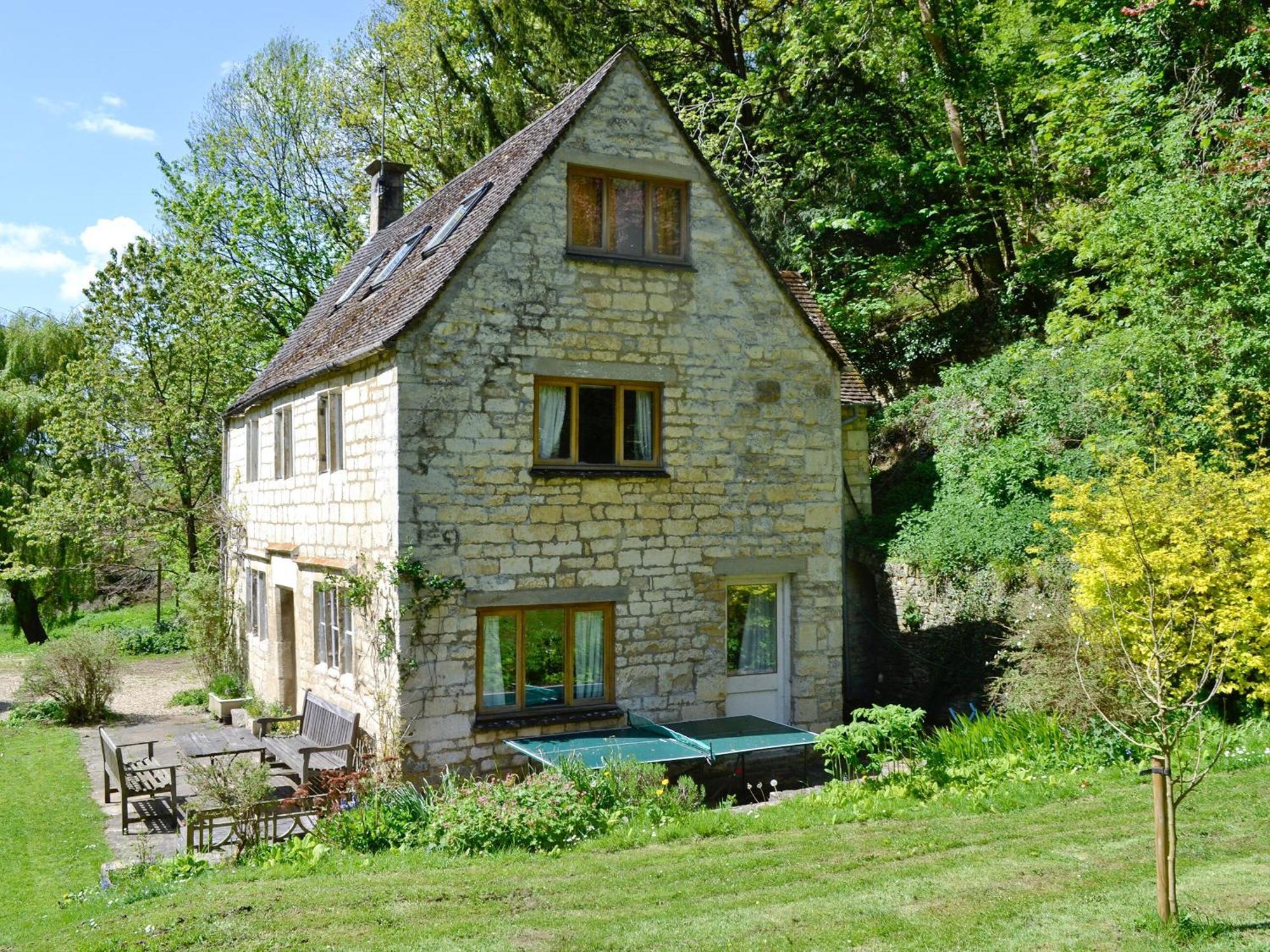 Driftcombe Farmhouse Bisley  Exterior foto